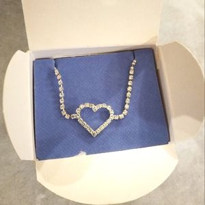 Avon: sparkling chain with rhinestone heart accent